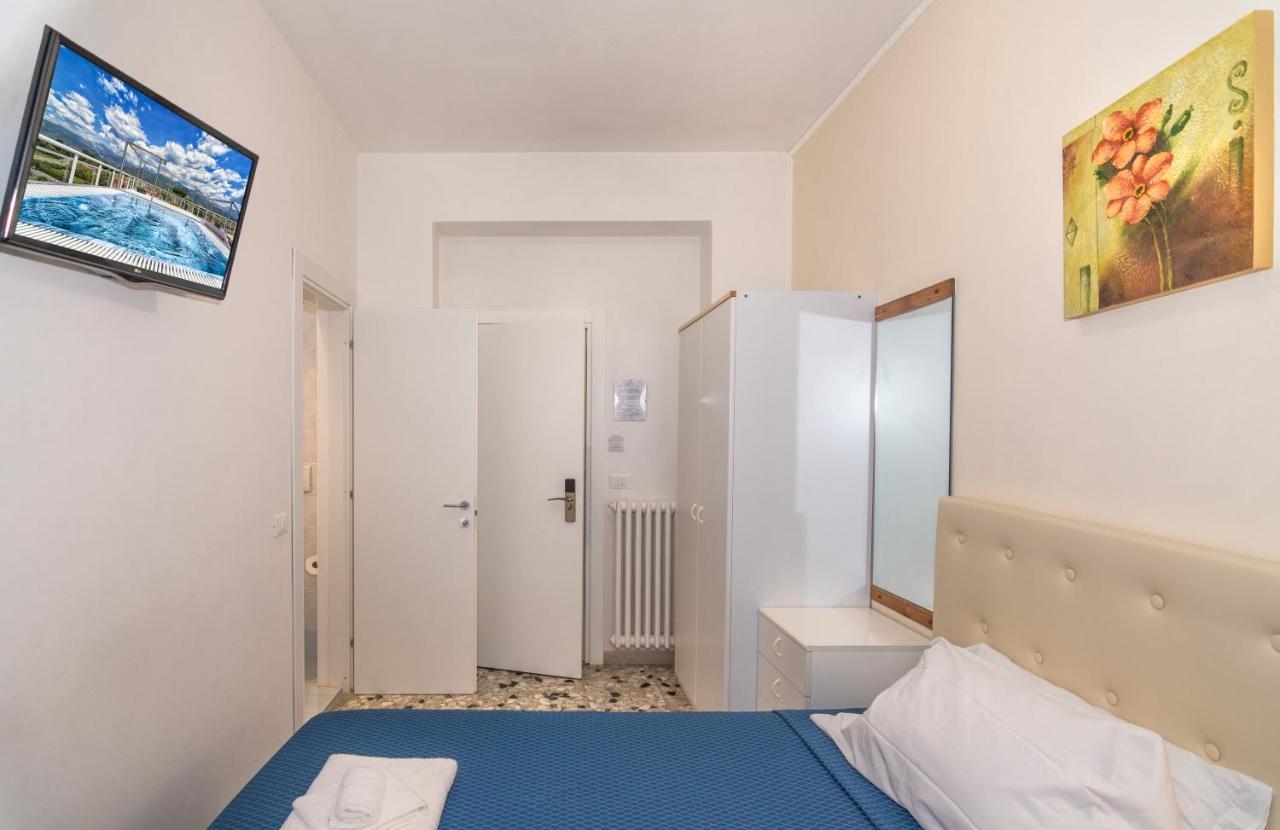 Hotel Caribe Viareggio Extérieur photo