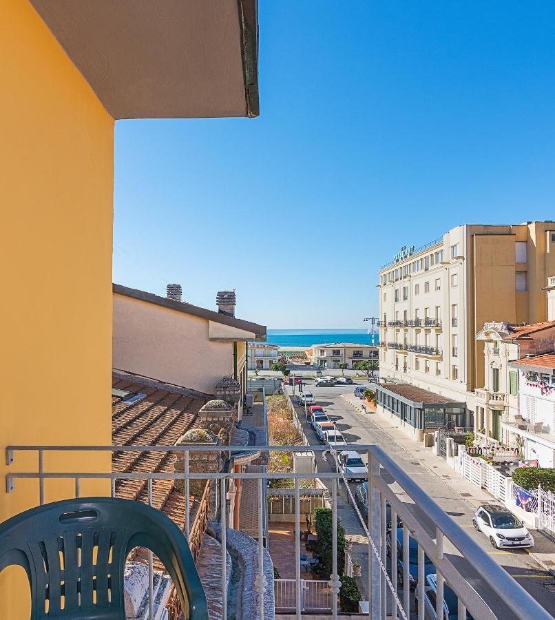 Hotel Caribe Viareggio Extérieur photo