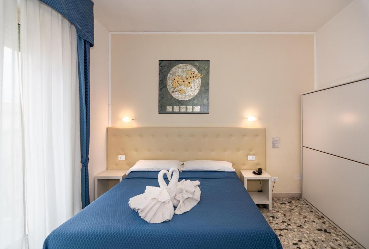 Hotel Caribe Viareggio Extérieur photo