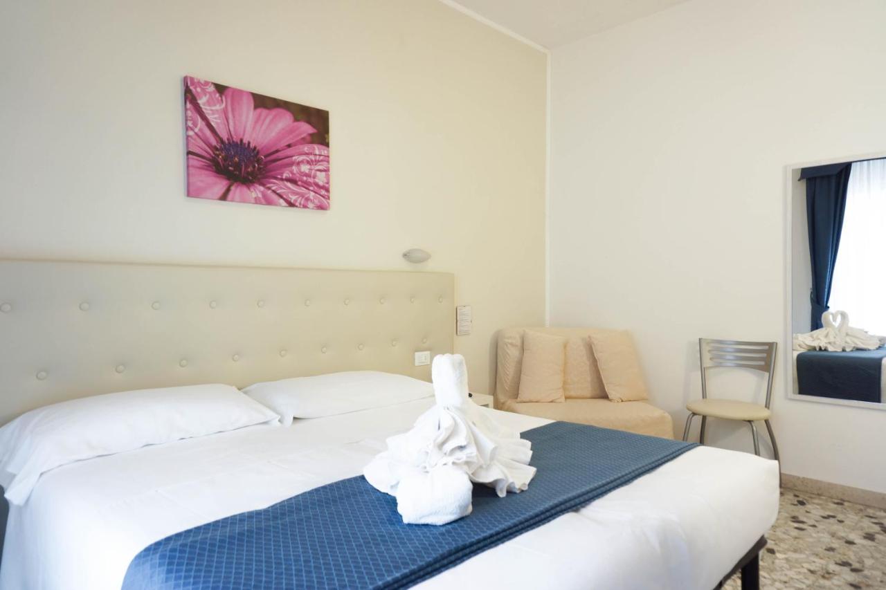 Hotel Caribe Viareggio Extérieur photo