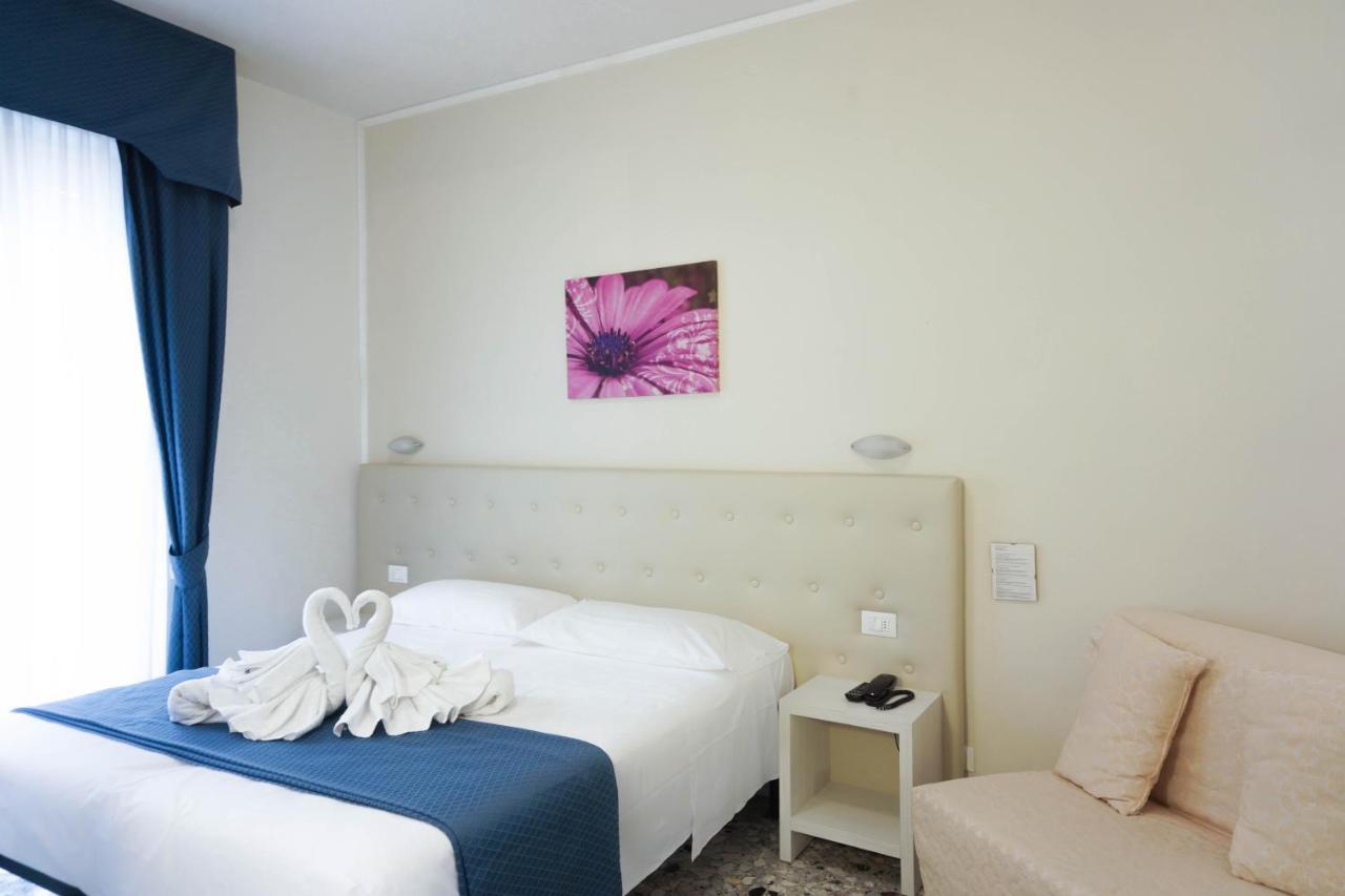 Hotel Caribe Viareggio Extérieur photo